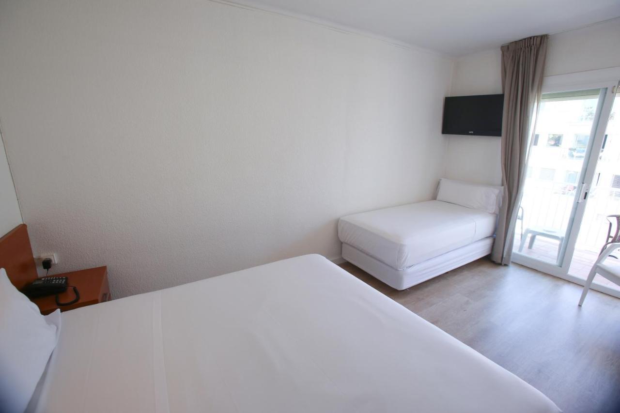 Solvi Hotel - Adults Only Виланова-и-ла-Желтру Екстериор снимка