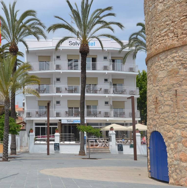 Solvi Hotel - Adults Only Виланова-и-ла-Желтру Екстериор снимка