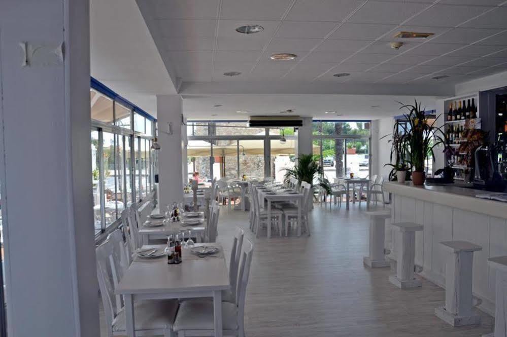 Solvi Hotel - Adults Only Виланова-и-ла-Желтру Екстериор снимка